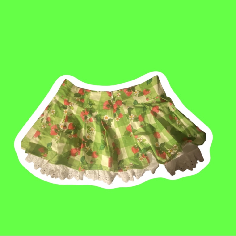 Strawberry shortcake skirt